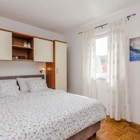 With Swimming Pool Kozino, Zadar - 25190 Apartmán Kožino